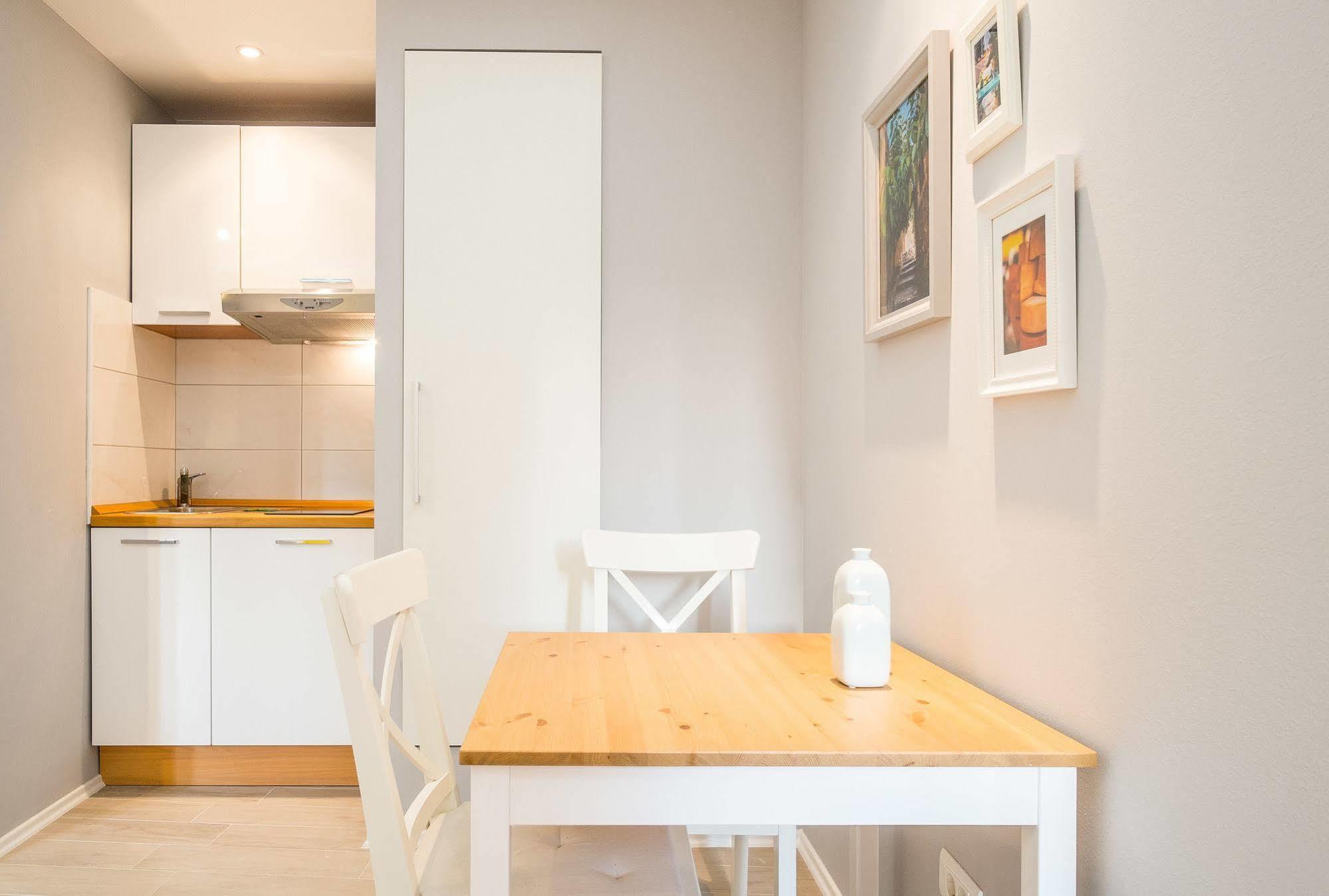 Serenity Split Apartments Экстерьер фото